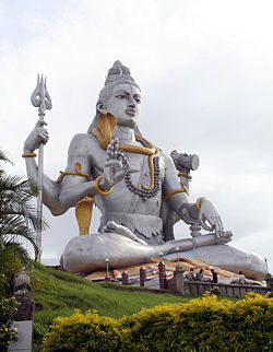 250px-shiva_statue_murdeshwara_temple1